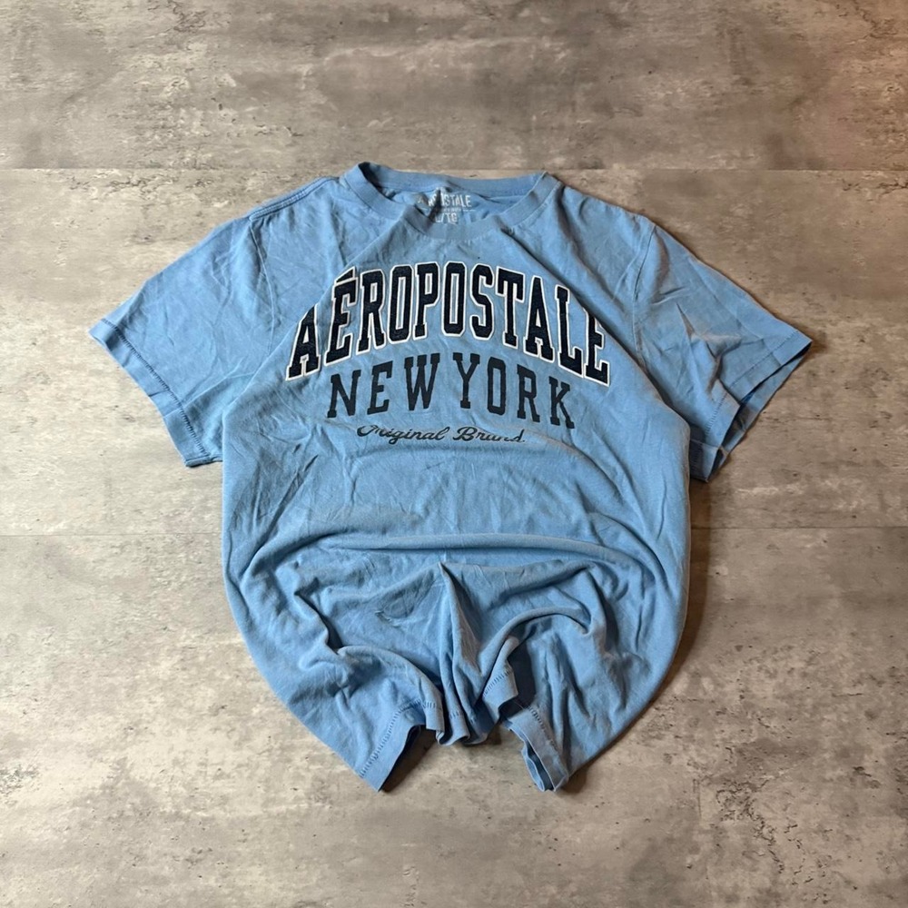 Grunge 2000s Relaxed Boxy Light Blue Aeropostale Skater Y2K Tee